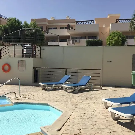 Sea View Valley Retreat شقة