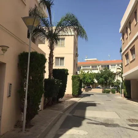 Sea View Valley Retreat *