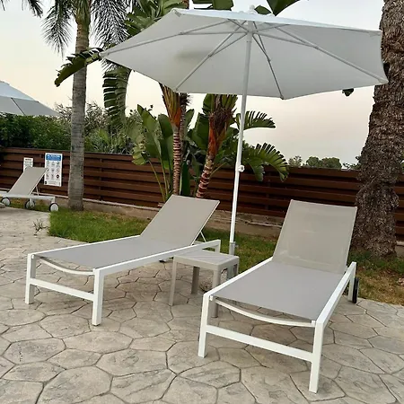 Апартаменты Sea View Valley Retreat Вороклини