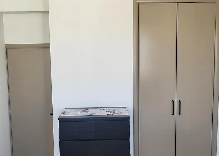 Sea View Valley Retreat Oroklini