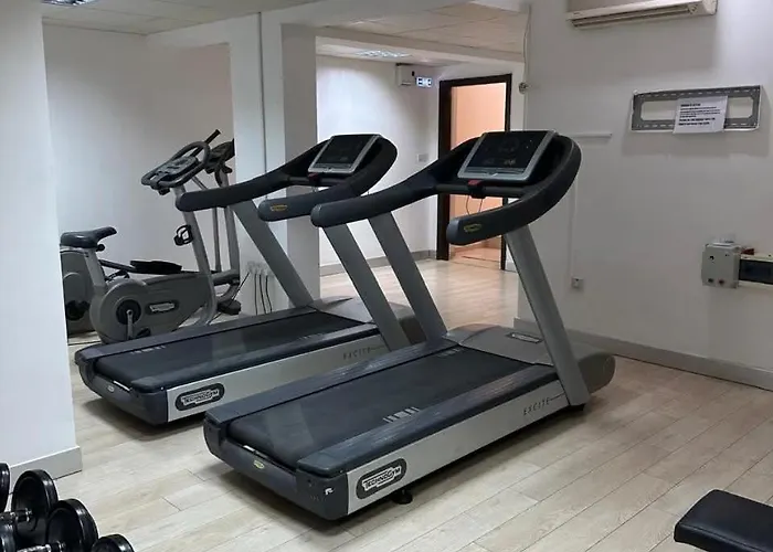 Sea View Valley Retreat *