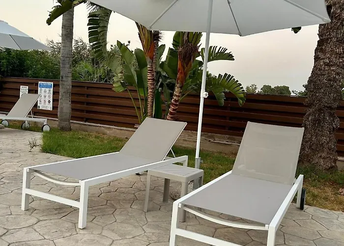 Апартаменты Sea View Valley Retreat Вороклини